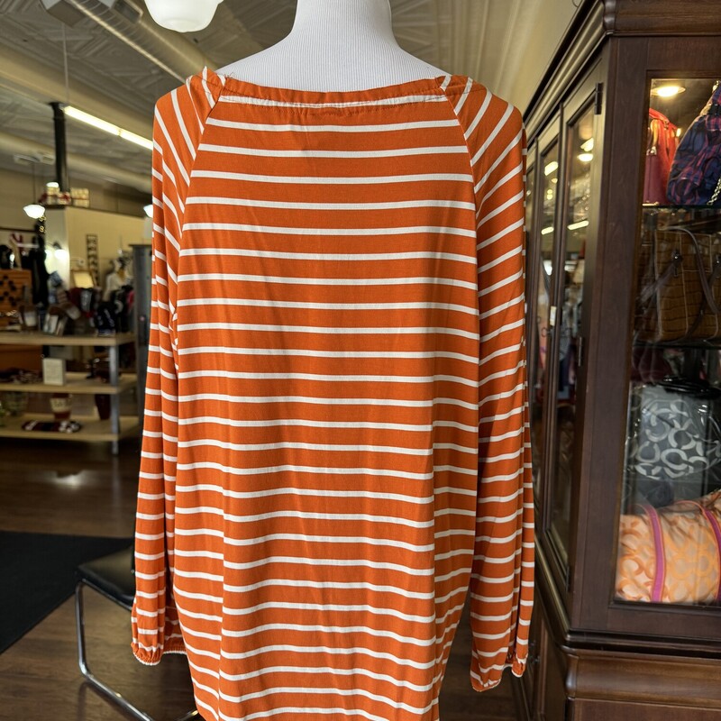 NWT Chicos Peasant Top, ORStripe, Size: Chicos3/XL<br />
Original Price $69.00<br />
All Sales Are Final<br />
No Returns<br />
Shipping Is Available or Pick Up at Store within 7 days of purchase