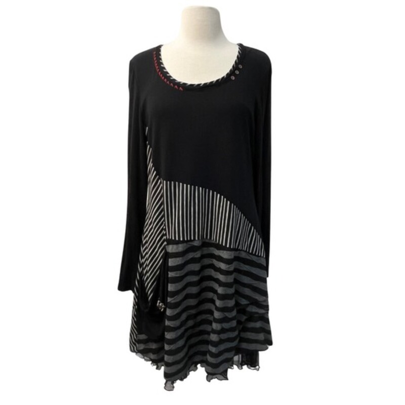 La-El Couture Dress<br />
Long sleeves, dramatic, unique, asymmetrical, one pocket, mesh underlay, stripes, stretchy, favorite T-shirt feel.<br />
Black, Gray, and Red Accents<br />
Size: Large