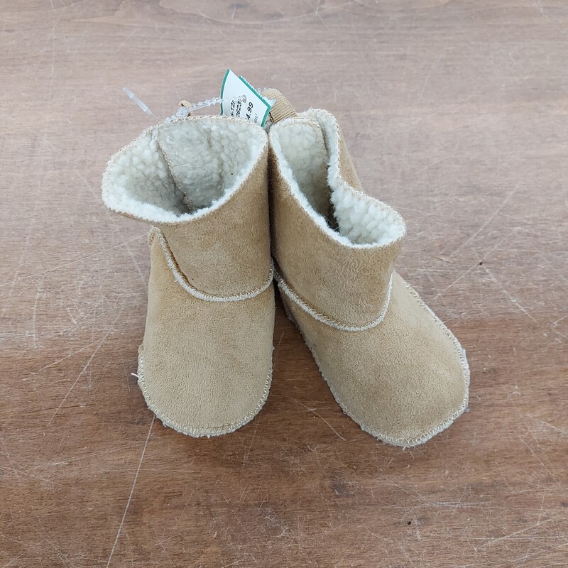 Gap, Size: 6-12m, Item: Slippers