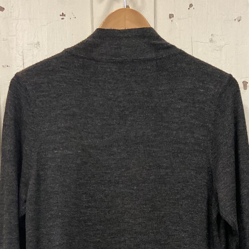 Charc Wool Drpy Cardigan<br />
Charcoal<br />
Size: Large