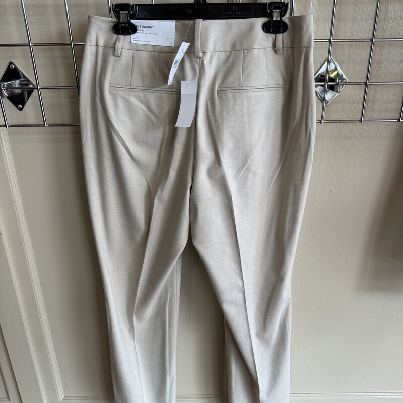NWT Ann Taylor Pants, Tan, Size: 6<br />
All sales final<br />
Shipping Available<br />
Free in store pickup within 7 days of purchase