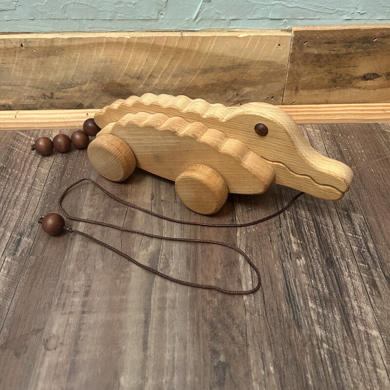 Wooden Pull Crocodile