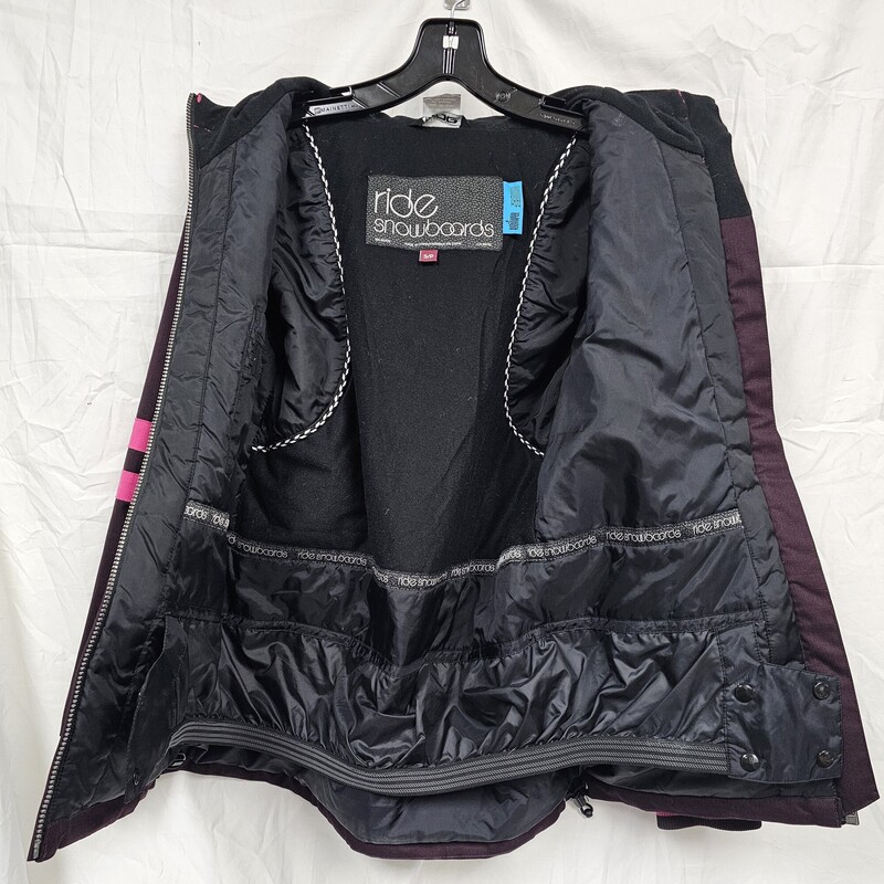 Like New Ride Womens Snowboard Jacket,  Size: S, MSRP $179.99