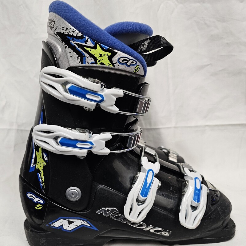 Pre-owned Nordica GP TJ Kids Ski Boots, Mondo Point 23.0, Size: 5, MSRP $140