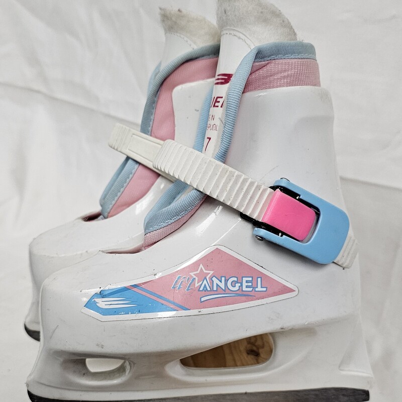 Pre-owned Bauer Lil Angel Recreational Skates, Size: Y6/7