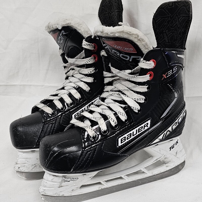 Bauer Vapor X3.5 Hockey Skates, Size: 3, pre-owned, MSRP $129.99