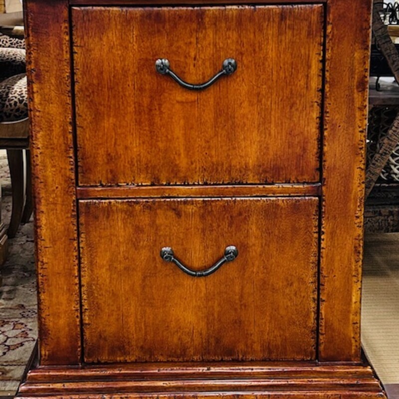 Southcone 2 Drawer File Cabinet
Brown Wood
Size: 24x26x32H
Purchased at Paysage
Coodinating Pieces Sold Separately