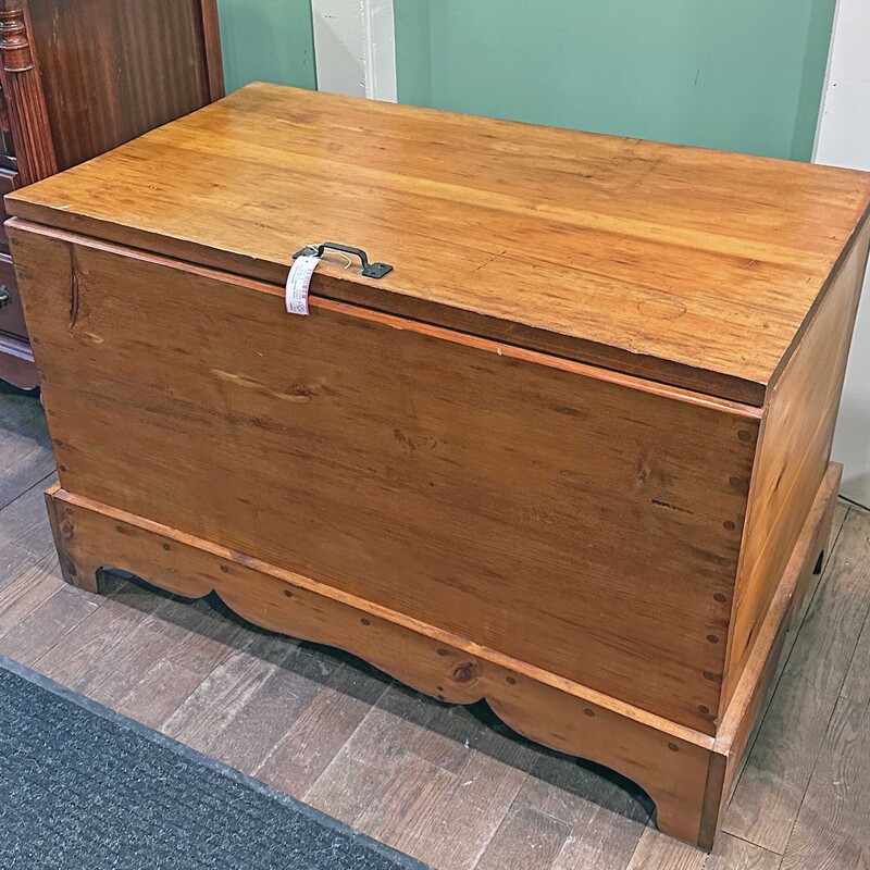 Large Wooden Trunk W/Lid