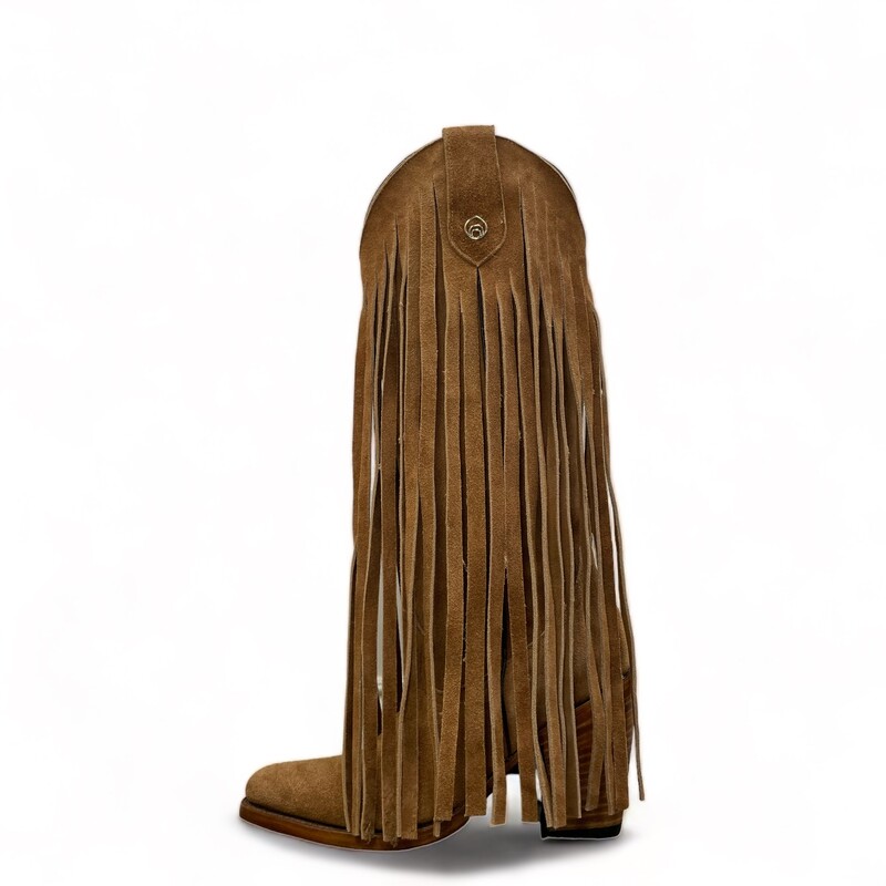Brother Vellies Atlas Fringe Honey Suede

Size: 9

A fringed take on our classic Atlas Cowboy Boots.

In Honey Suede. Still hand made one by one in Mexico with love.