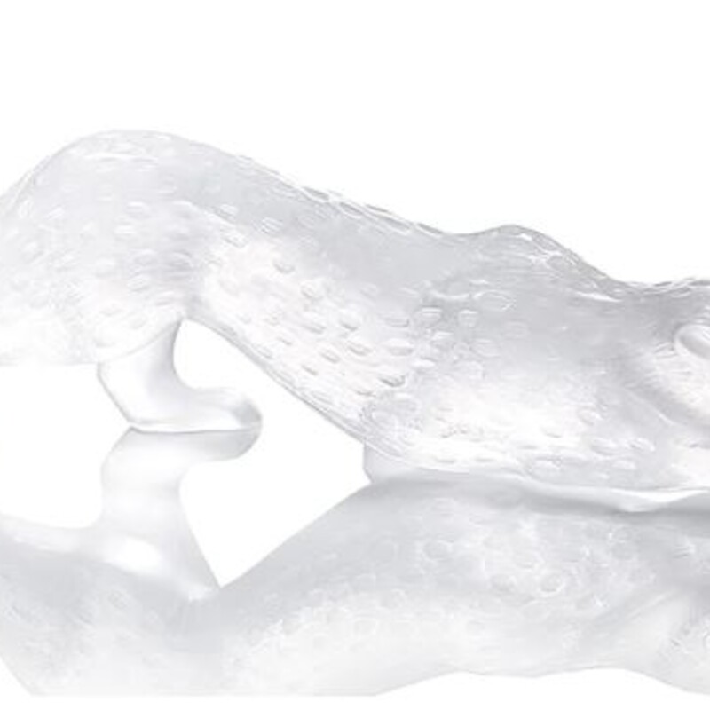Lalique Zelia Panther Figurine
Clear Frost Size: 14.5 x 3 x 4.5H
Retails: $2400