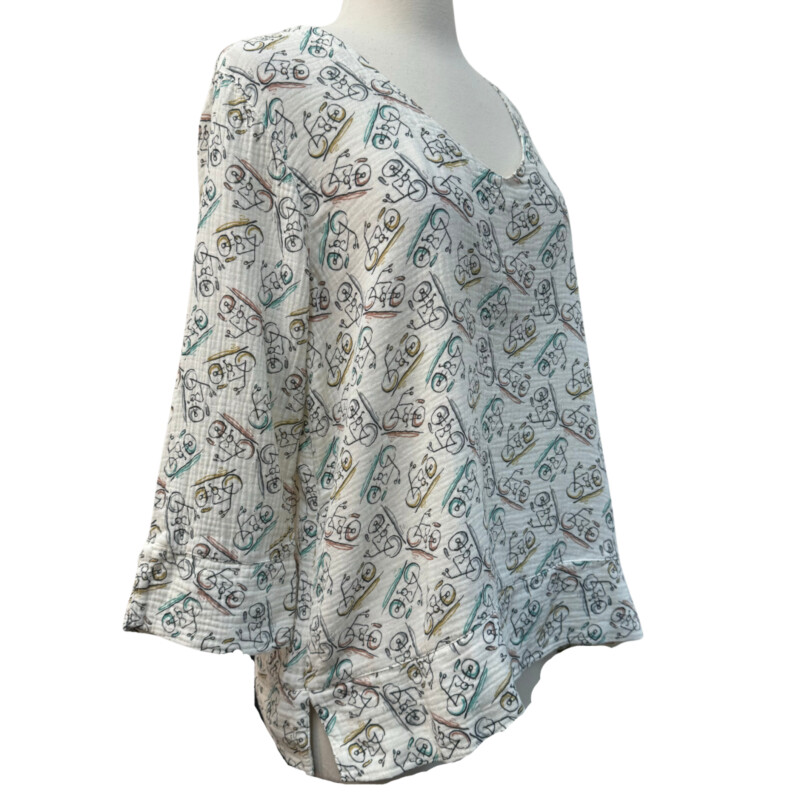 New Color Me Cotton Bicycle Print Top<br />
100 % Cotton<br />
Cream, Black, Pink, Mint and Yellow<br />
Size: XL