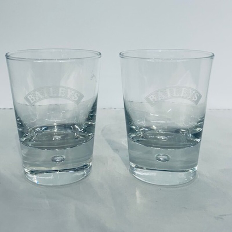 Set of 2 Baileys Irish Cream Rocks Glasses
Clear
Size: 3 x 4H