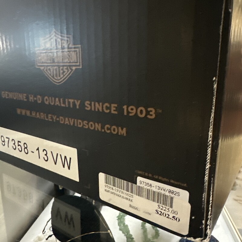 HD 110th Ann Helmet, BlackSparkle, Size: Xsmall
In Box
All Sales Are Final. No Returns
Shipping Is Available
or
pick Up In Store Within 7 Days Of Purchase