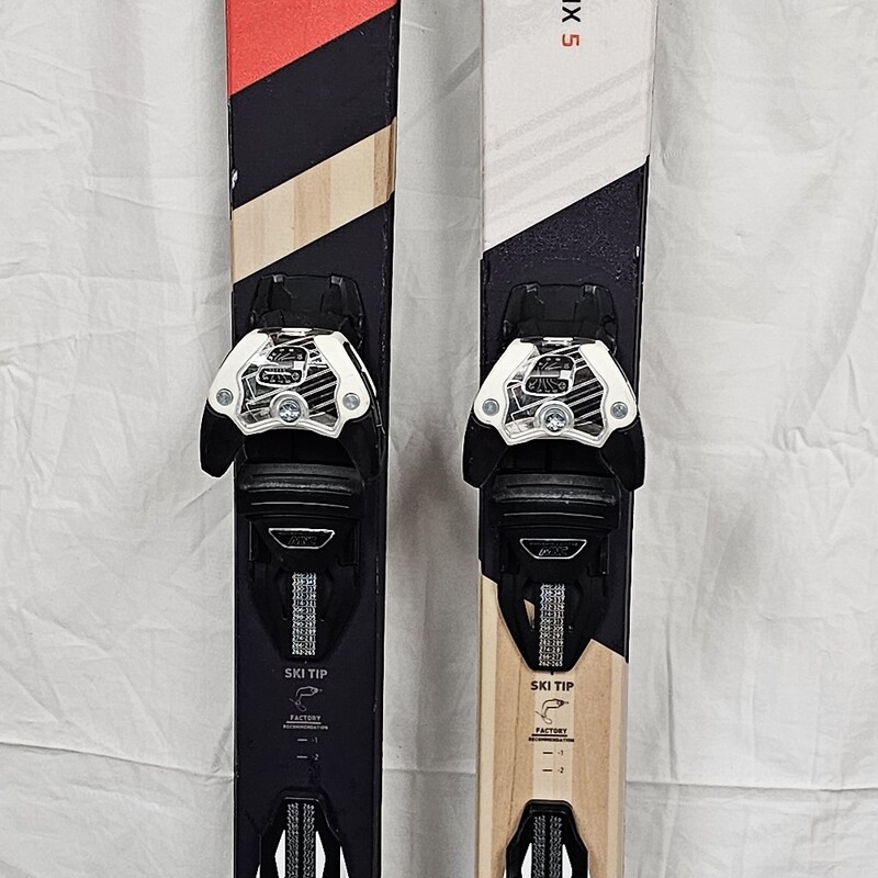 Atomic Punx 5 Twin Tip Skis with Atomic Warden 11 bindings, Size: 170cm, pre-owned, Skis alone retailed for $419.99!