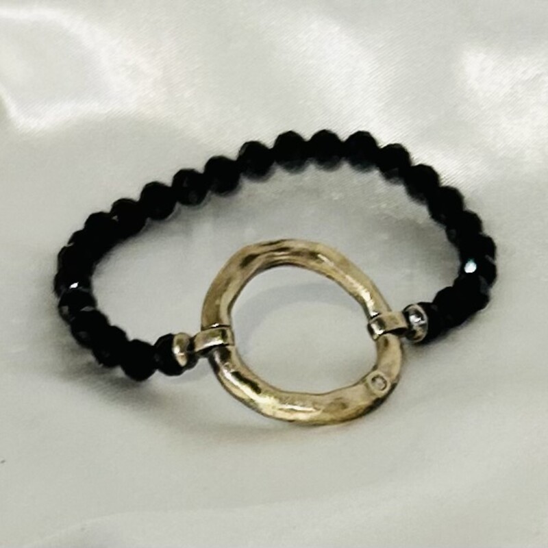 925 Chapin & Hollister Circle Beaded Bracelet
Black Silver Size: 3diameter