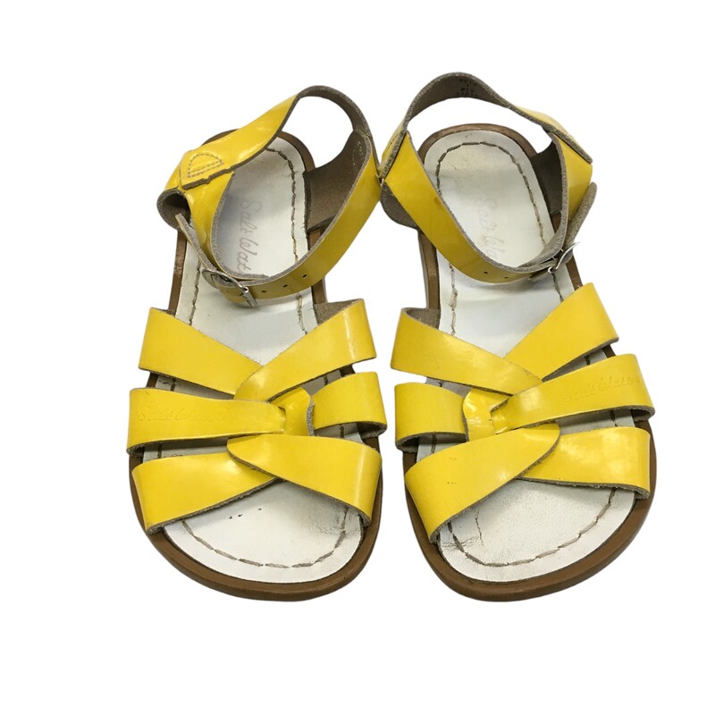 Shoes (Yellow/Sandals)