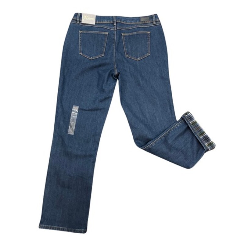 New Natural Reflections Jeans<br />
Comfort Stretch<br />
Relaxed Straight Leg<br />
Flannel Lined<br />
Denim with Green, White, Blue, and Black Plaid<br />
Size: 14