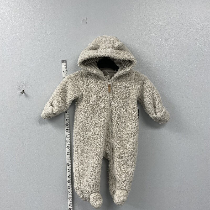 Carters, Size: 6m, Item: SnSuit