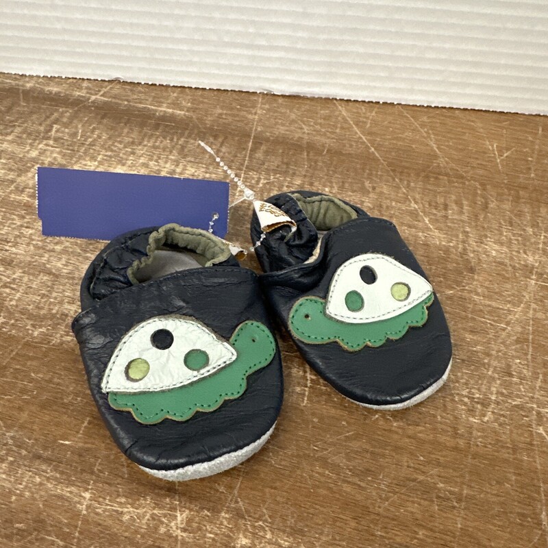 Tickle Toes, Size: 0-6m, Item: Slippers
