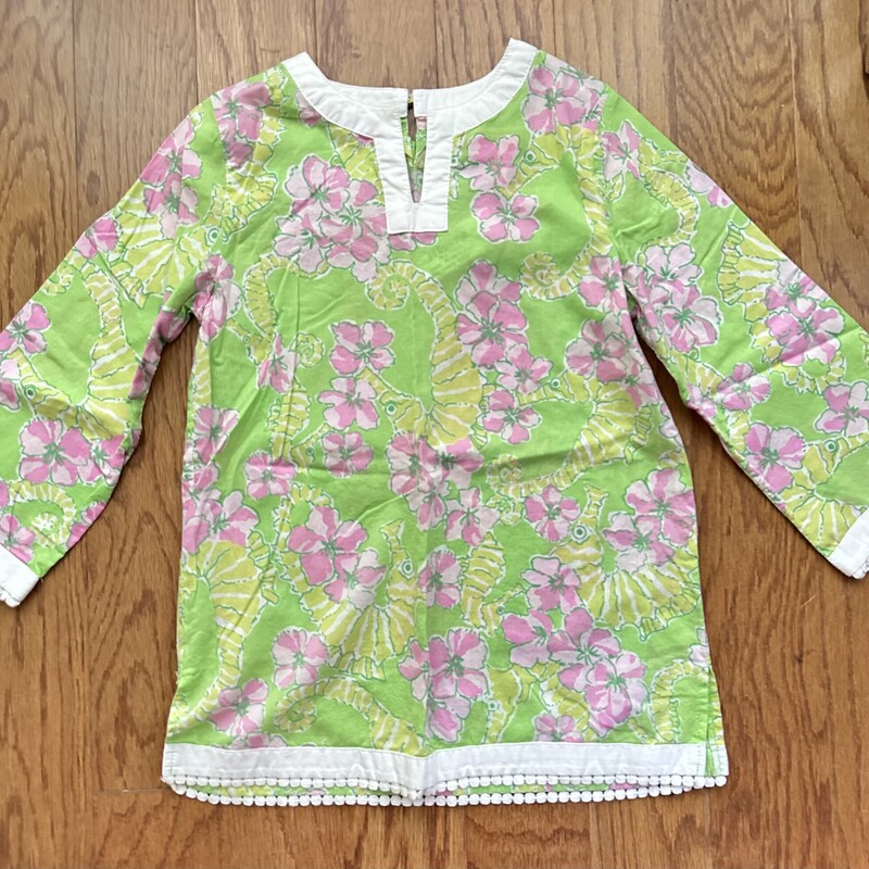 Lilly Pulitzer Top, Green, Size: 8

as is for age

FOR SHIPPING: PLEASE ALLOW AT LEAST ONE WEEK FOR SHIPMENT

FOR PICK UP: PLEASE ALLOW 2 DAYS TO FIND AND GATHER YOUR ITEMS

ALL ONLINE SALES ARE FINAL.
NO RETURNS
REFUNDS
OR EXCHANGES

THANK YOU FOR SHOPPING SMALL!

PLEASE NOTE while I do look over our Lilly items carefully, I do not inspect every square inch. I do look to inspect for any obvious holes, tears, and stains but I am human and may miss something. If this bothers you, please wait to purchase the item in store rather than online.
