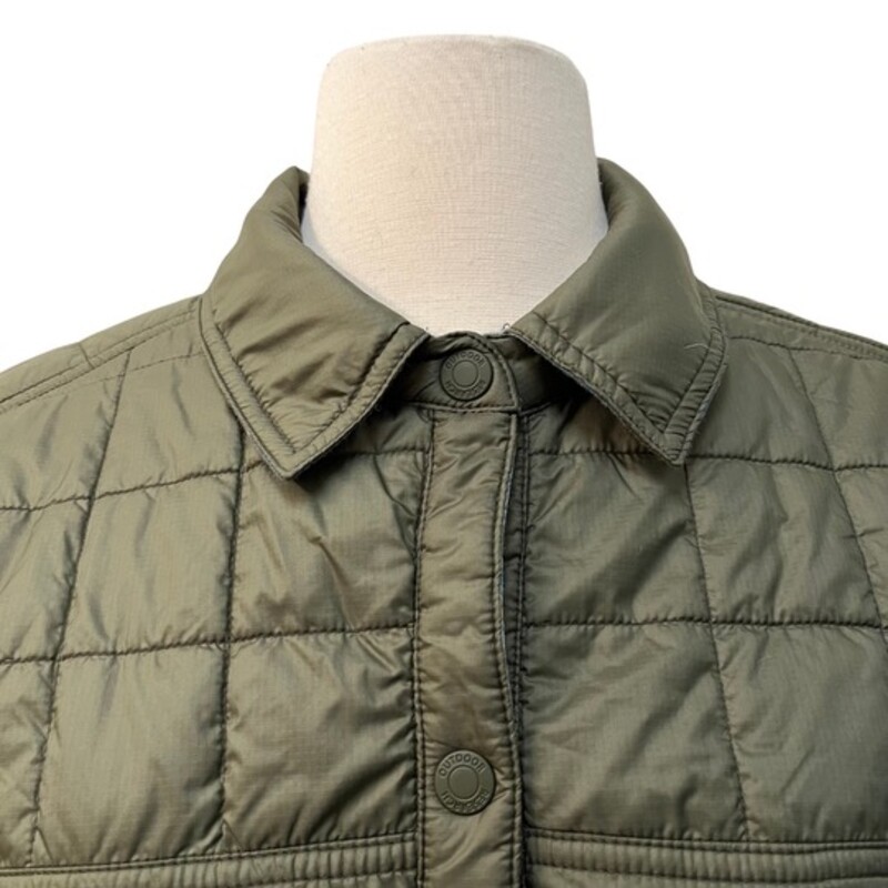 Outdoor Research Kalaloch Jacket<br />
Reversible<br />
Olive<br />
Reverse side Plaid Teal, Cream, Olive, and Dijon<br />
Size: Small