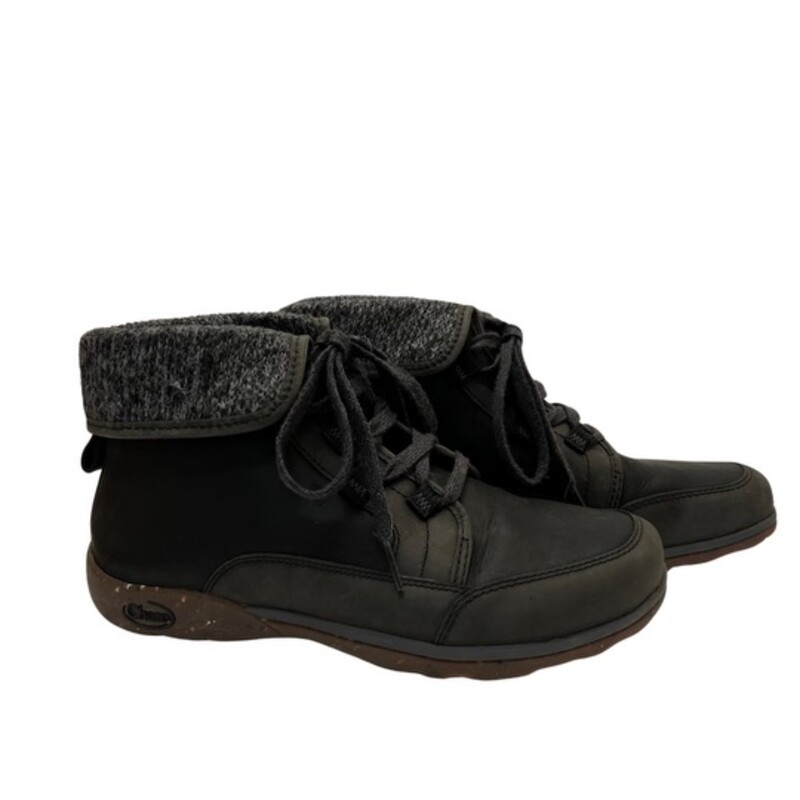 Chaco Barbary Chaka Boots<br />
Color: Black Iron<br />
Size: 9.5<br />
<br />
UPPER: Variegated wool and premium waterproof full grain leather upper, Traditional lace system, Fold-down collar, Comfortable wool and fleece lining<br />
MIDSOLE: Pigskin-lined, removable LUVSEAT PU footbed, EVA midsole, Injection-molded nylon shank<br />
OUTSOLE: Non-marking EcoTread light 15%-recycled rubber compound, 3mm lug depth