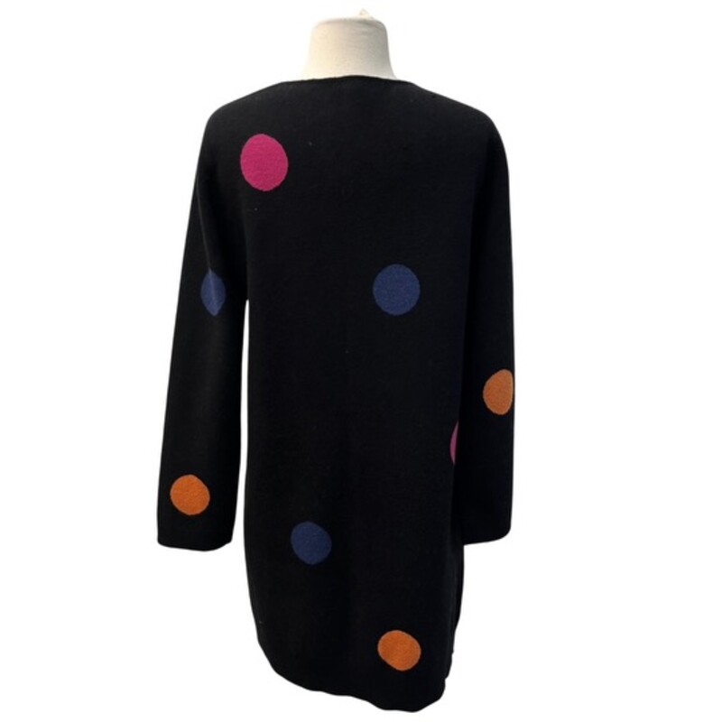 Venario Long Cardigan<br />
Cute Polka-Dots<br />
Has Pockets!<br />
Color: Black, Blue, Hot Pink, and Orange<br />
Size: Small
