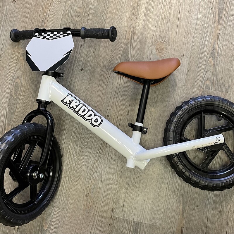 Kriddo Balance Bike-NEW, White, Size: 2-5Y<br />
12 inch wheel