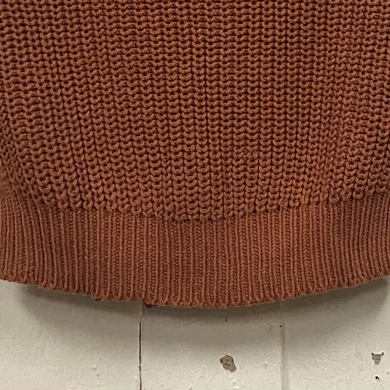 Rust Cable Slvlss Sweater<br />
Rust<br />
Size: Small
