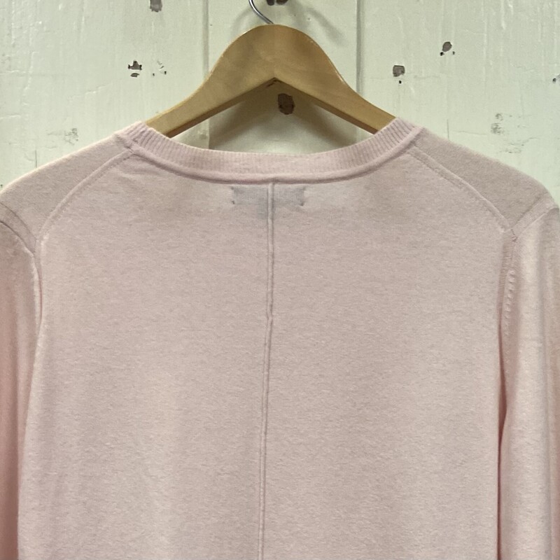 Pink Wool Sweater<br />
Pink<br />
Size: XL