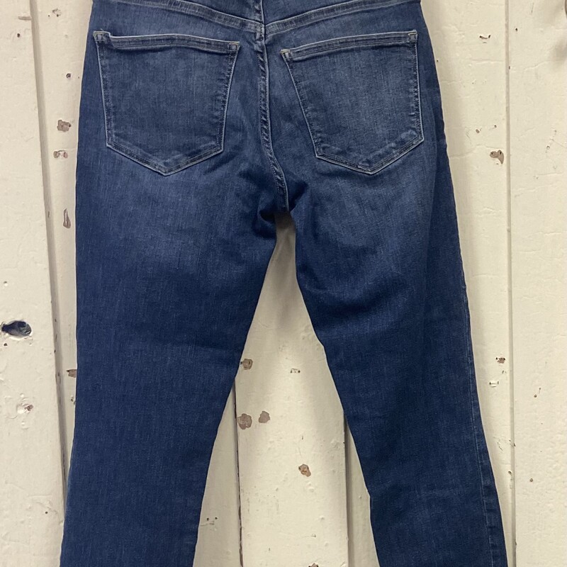 Den Frayed Jeans<br />
Blue<br />
Size: 4
