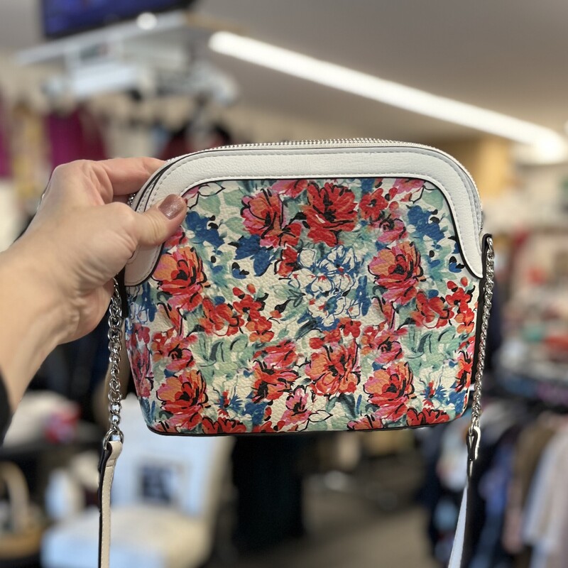 Floral Purse, White with Red & Blue Flowers