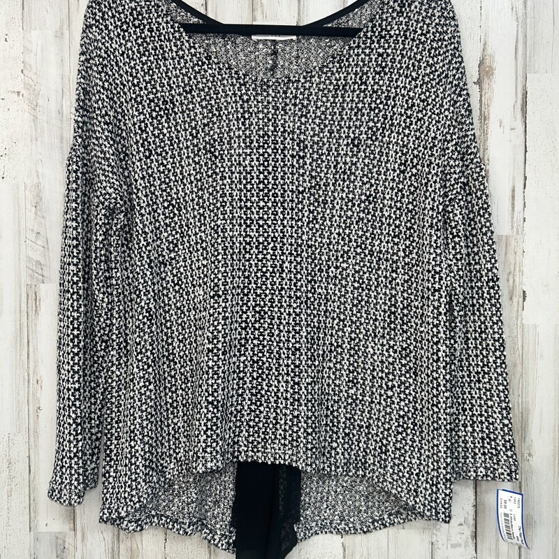 S White/Black Sweater