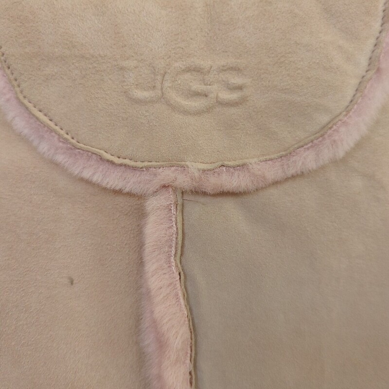 Ugg Genuine Leather/suede Poncho, Tan, Size: S-M
Had pockets