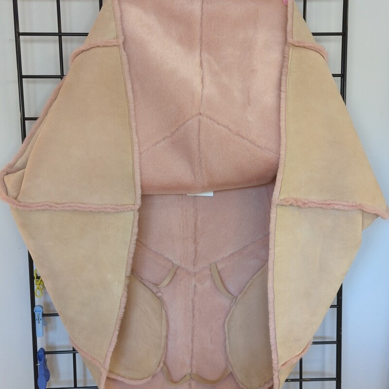 Ugg Genuine Leather/suede Poncho, Tan, Size: S-M
Had pockets