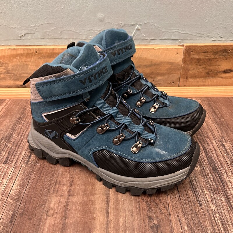 Vitike Boys Hiking Boots, Blue, Size: Shoes 5