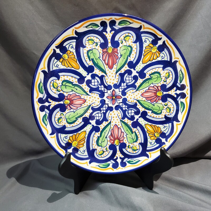 Plate On Stand, Size: 15