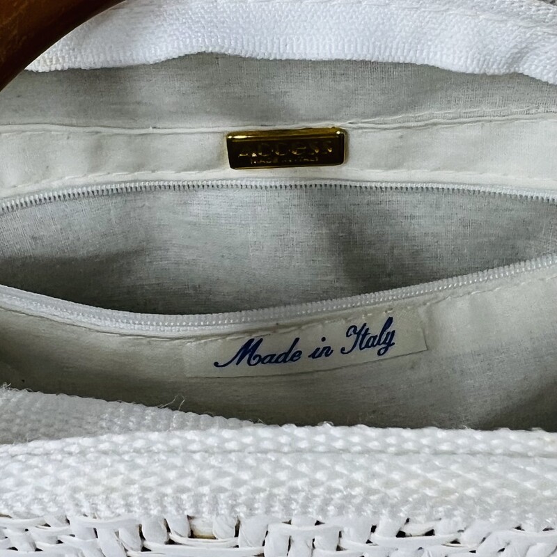 Access Handbag<br />
White Gold & Tan<br />
Made In Italy