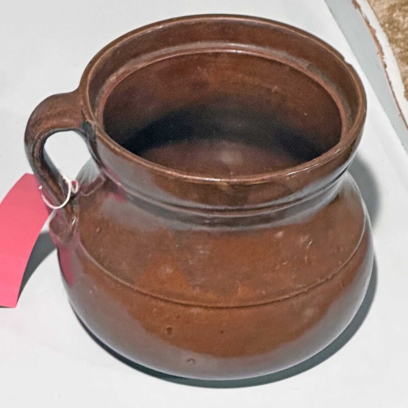 Old Red Wing Bean Pot