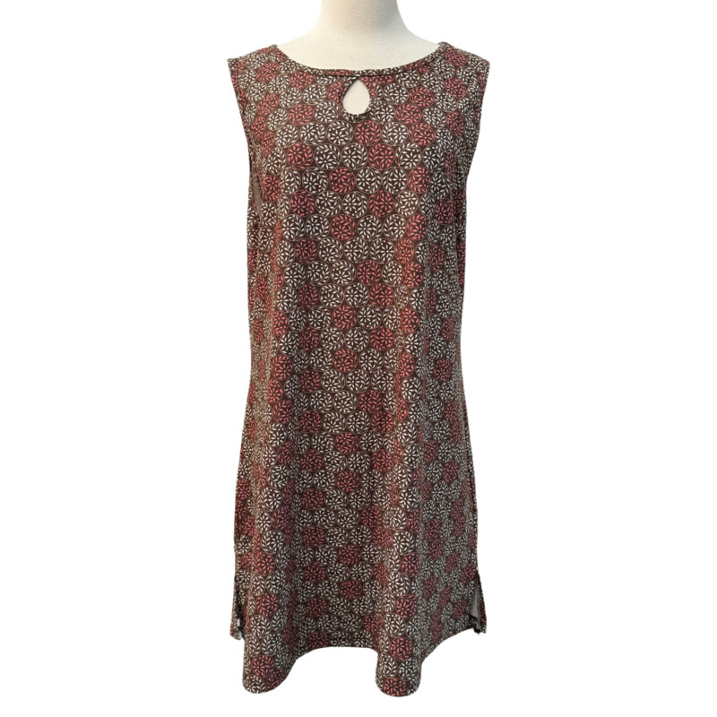Nuu Muu Sundae 2019 Active Dress<br />
Keyhole Detail<br />
Colors: Brown and White<br />
Size: 2X