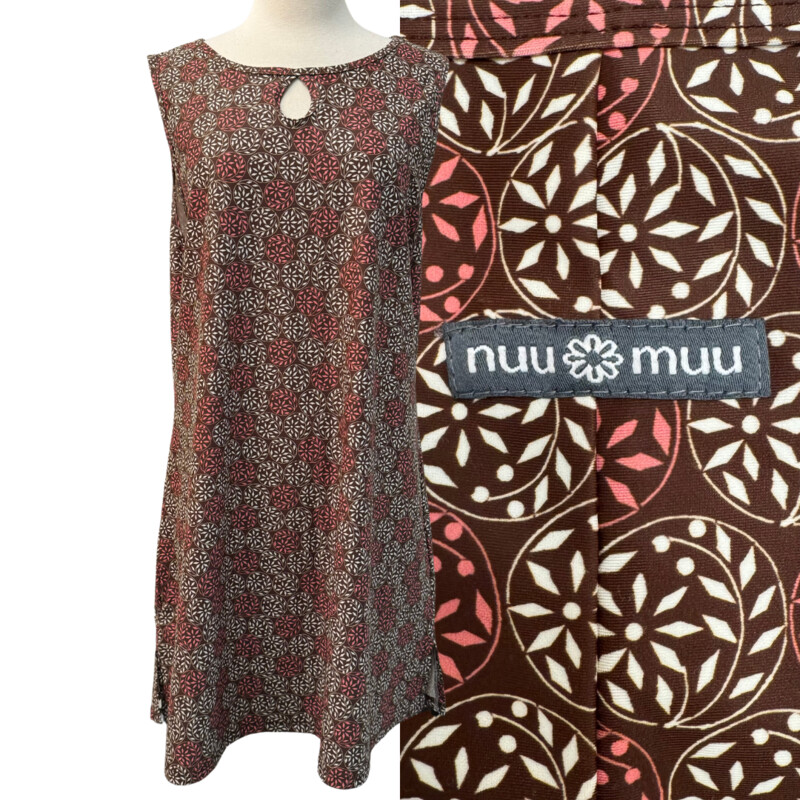 Nuu Muu Sundae 2019 Active Dress
Keyhole Detail
Colors: Brown and White
Size: 2X