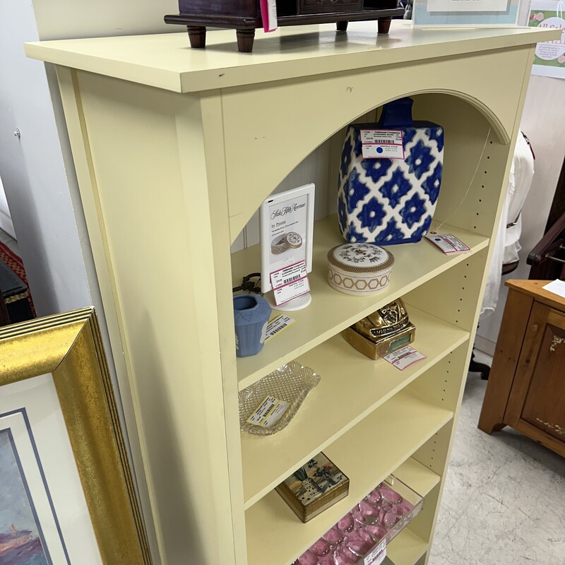 Wood Cottage Bookcase, Yellow<br />
Size: 34x66