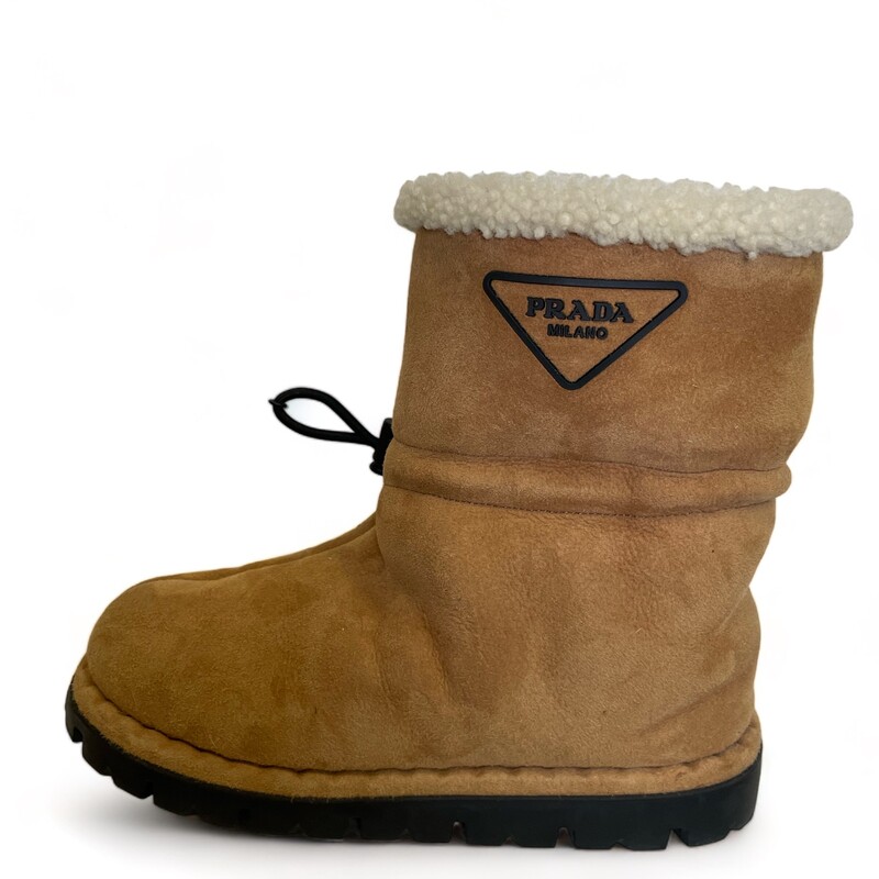 Prada Shearling Triangle, Brown Size36
Cognac Shearling boots Drawcord 20mm