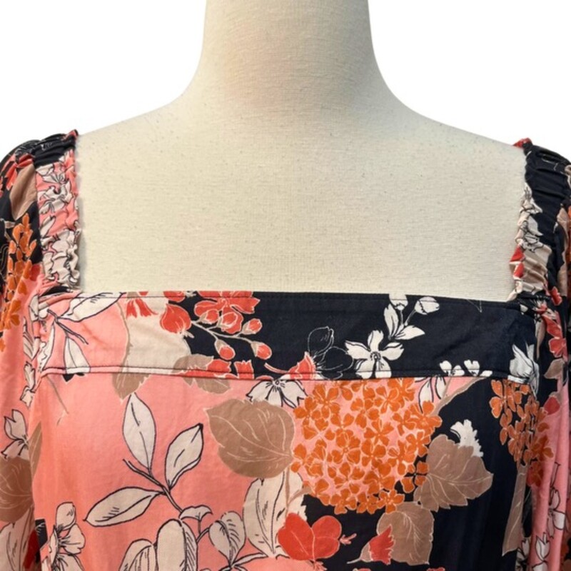 Spartina Floral Top
Boho Chic
100% Cupro
Black, Pink, Mocha, Beige, and Rust
Size: Large