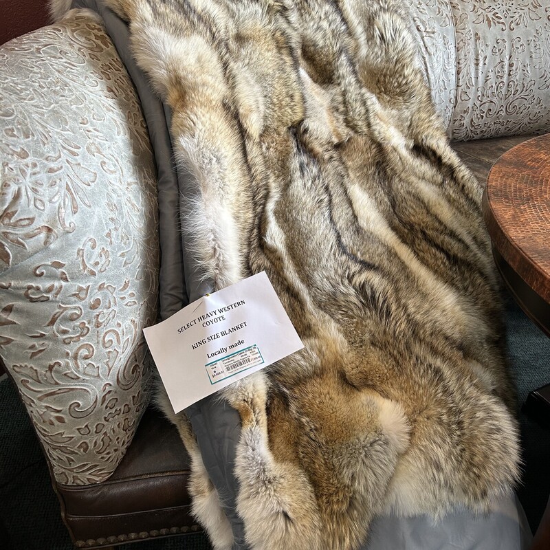 Locally Made. Select Western Heavy Coyote Fur, 85x90, Size: KING.