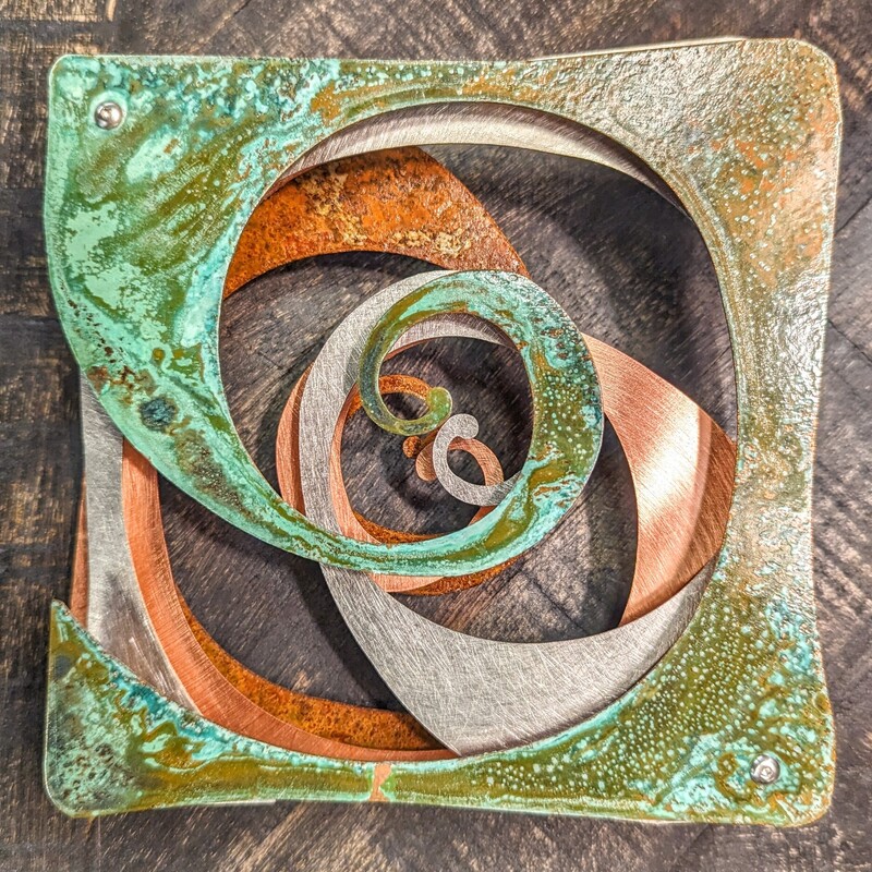 Copper Swirl Wall Square
Green Silver Copper Size: 5.5 x 5.5H
Can hang or be placed on stand