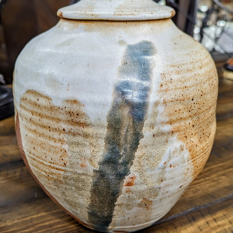 Speckled Urn With Lid