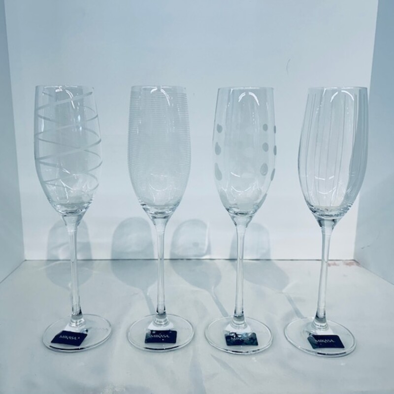 Set of 4 Mikasa Cheers Flutes
Clear, Size: 2.5x10H