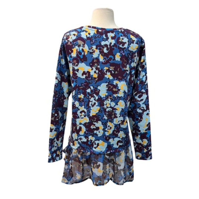 Logo Lounge Tunic<br />
Sheer Ruffle Detail<br />
Abstract Floral Design<br />
Color: Pretty Blues<br />
Size: Small
