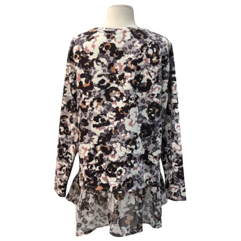 Logo Lounge Tunic<br />
Sheer Ruffle Detail<br />
Abstract Floral Design<br />
Colors: Cream, Peach, Rose and Black<br />
Size: Medium